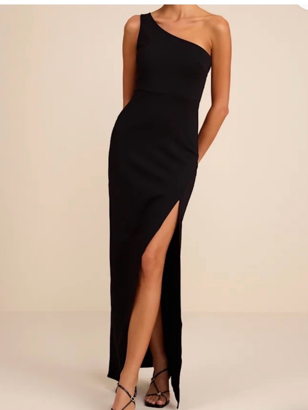 NWT Lulus Good Times Only Black One-Shoulder Maxi Dress